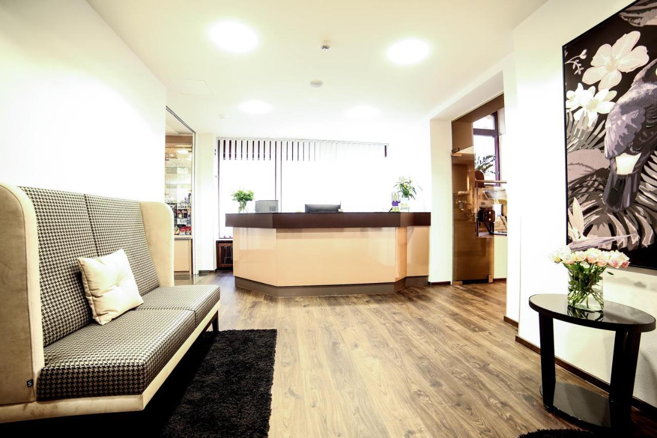 City Partner Hotel Berliner Hof คาร์ลสรูเฮอ ภายนอก รูปภาพ