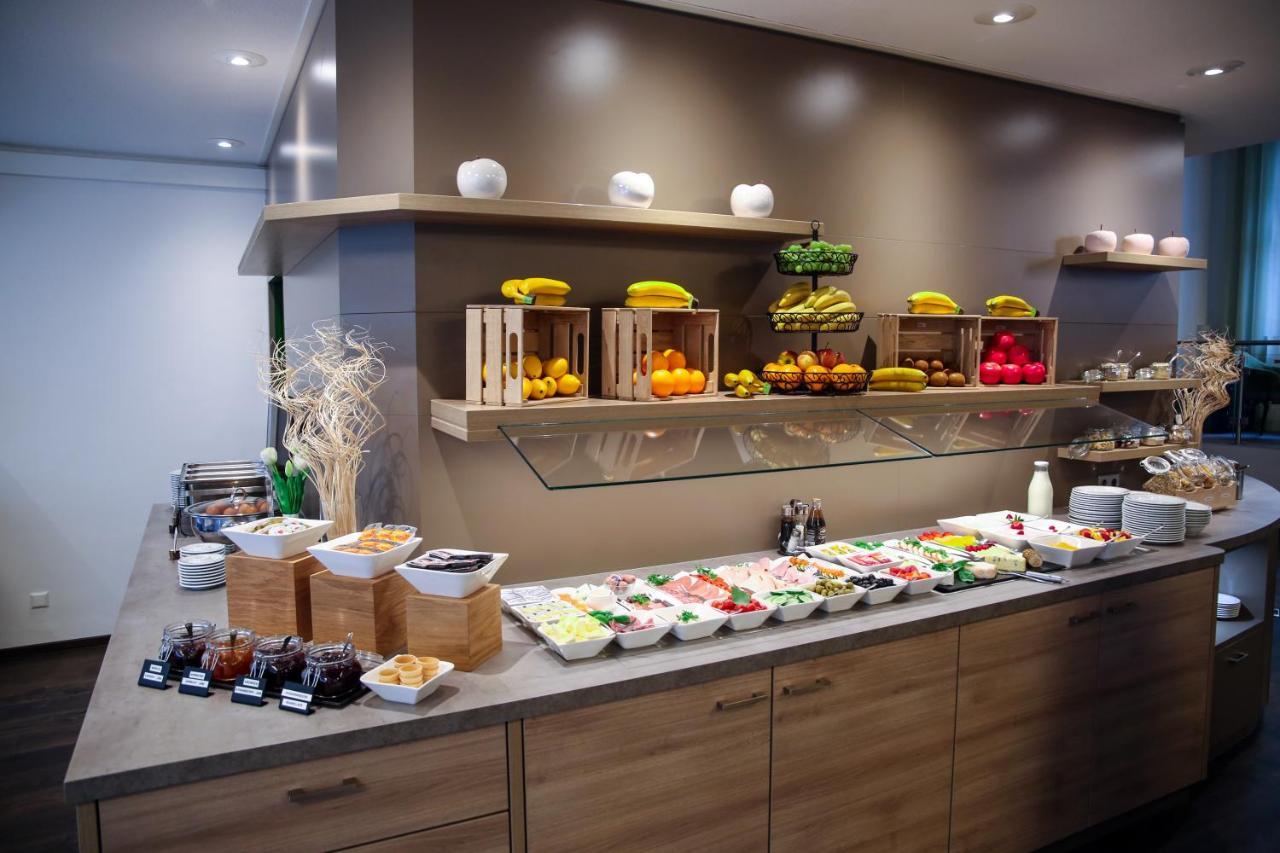 City Partner Hotel Berliner Hof คาร์ลสรูเฮอ ภายนอก รูปภาพ